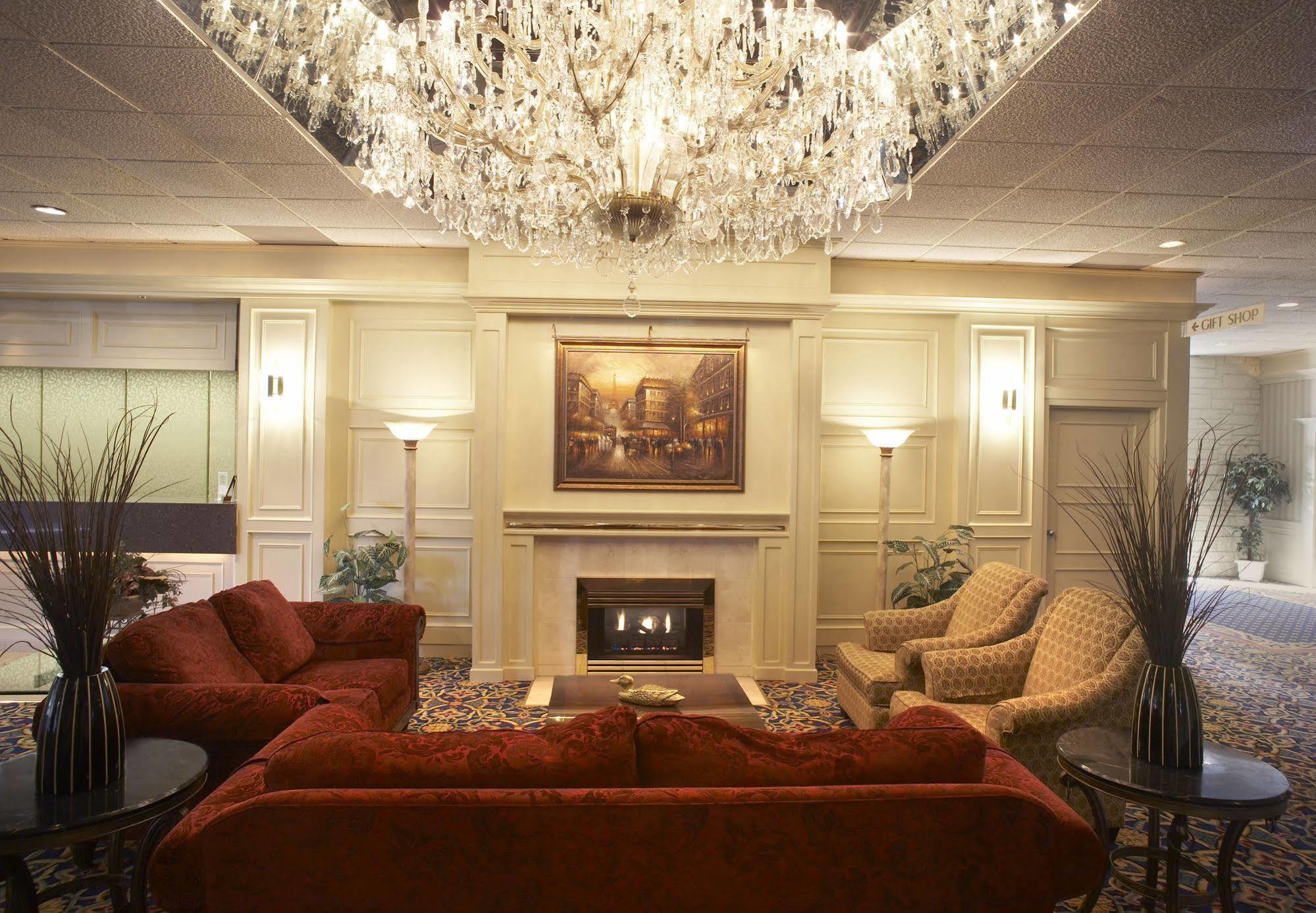 Black Knight Inn Ред Дир Интерьер фото