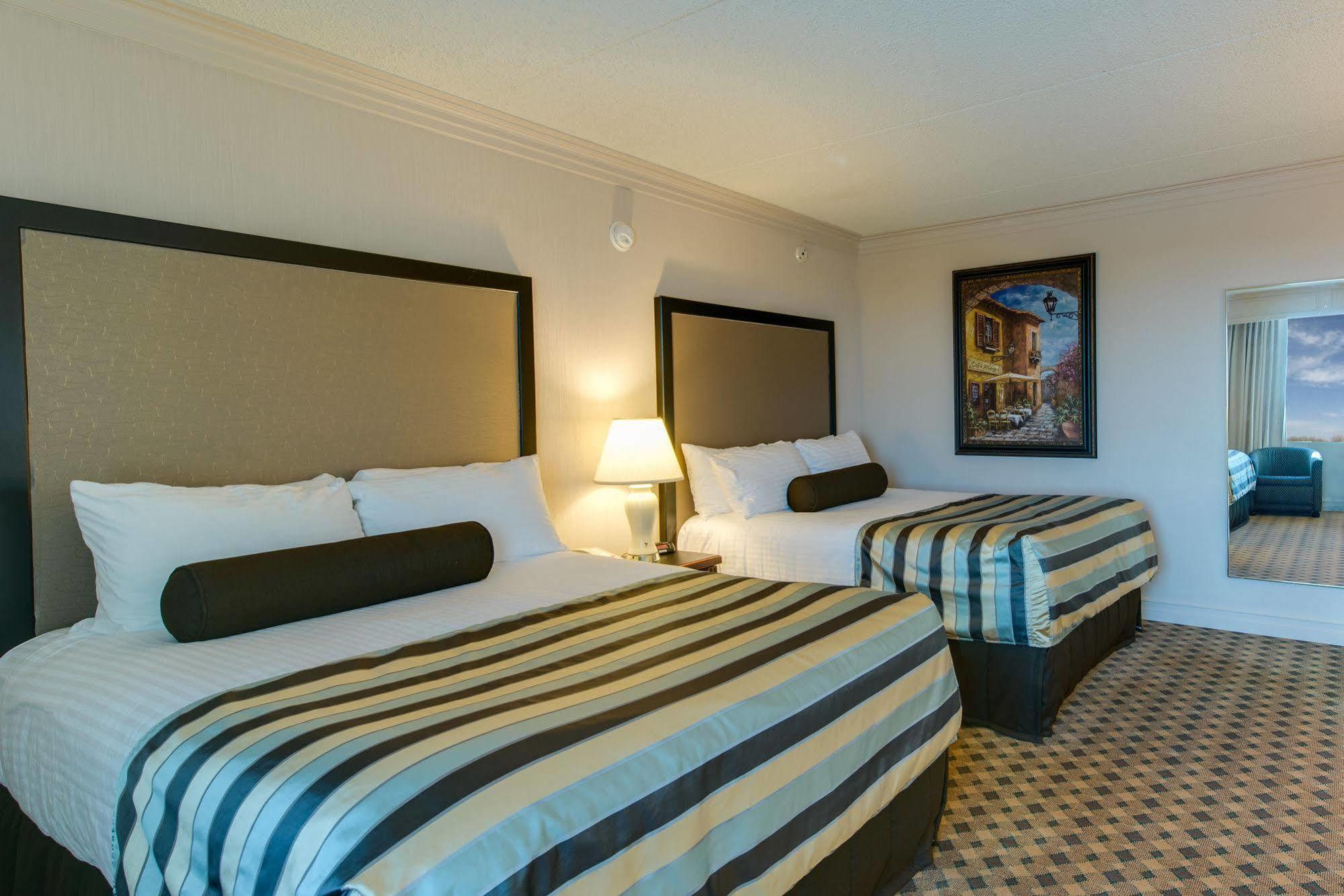 Black Knight Inn Ред Дир Экстерьер фото
