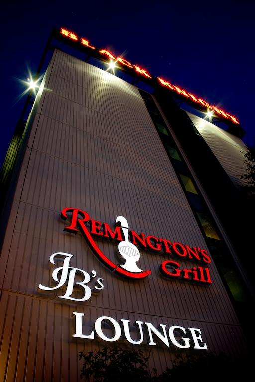 Black Knight Inn Ред Дир Экстерьер фото